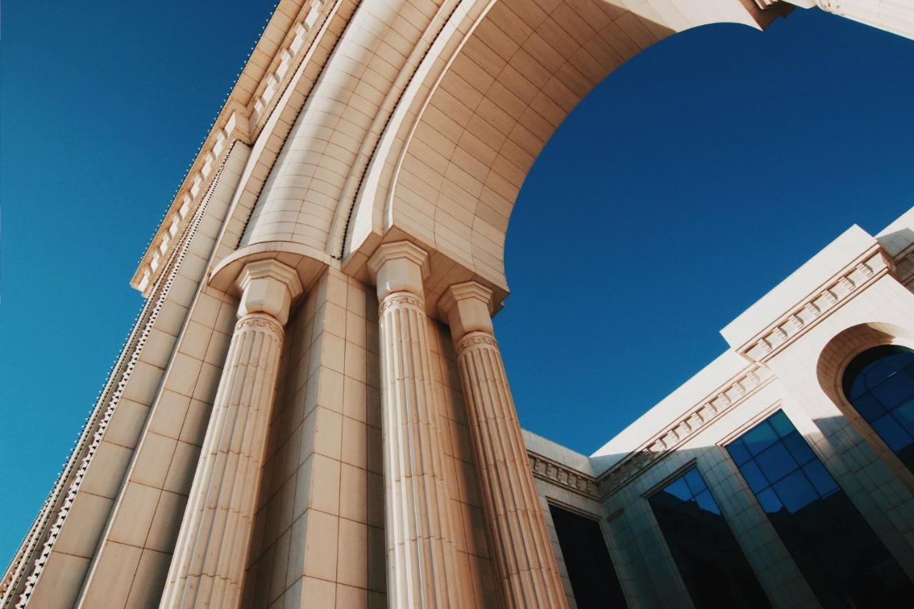 Intercontinental Tashkent By Ihg Hotel Buitenkant foto