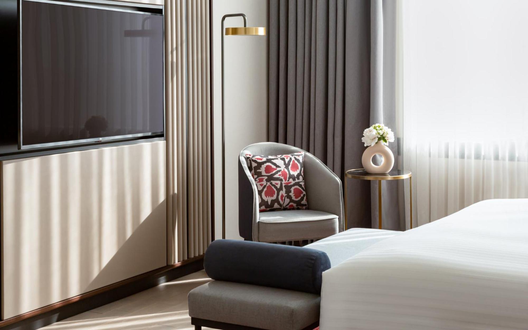 Intercontinental Tashkent By Ihg Hotel Buitenkant foto