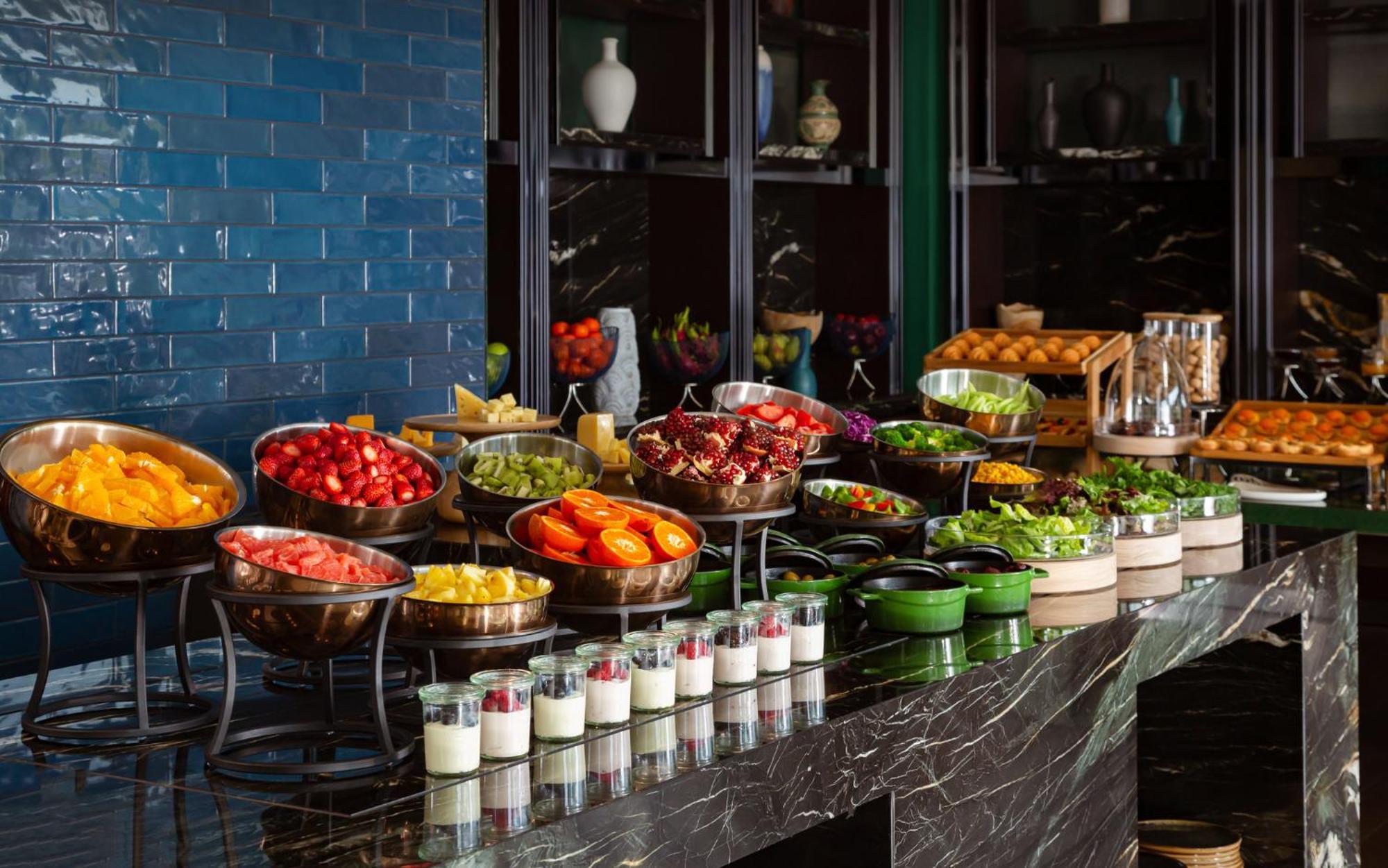 Intercontinental Tashkent By Ihg Hotel Buitenkant foto