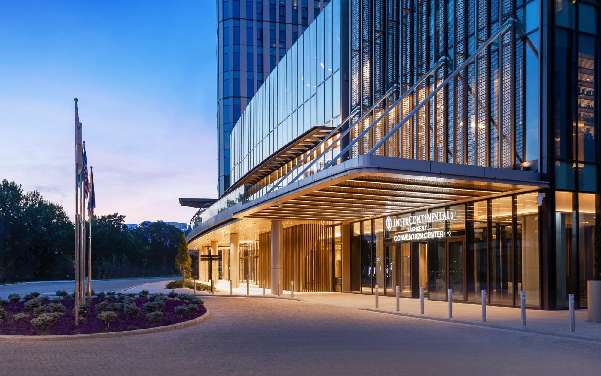 Intercontinental Tashkent By Ihg Hotel Buitenkant foto